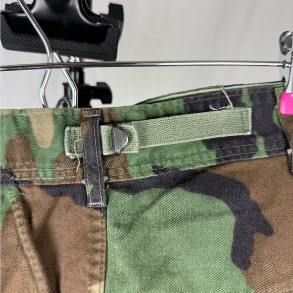 U.S. Military Woodland Camouflage BDU Pants – Medium Long – Cargo Style - Picture 3 of 6